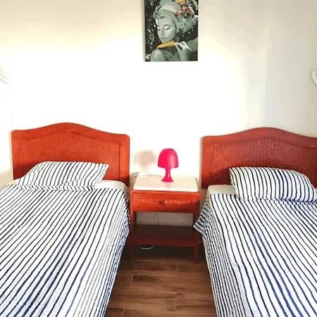 Apartamento Espacoso Perto Da Praia 아파트